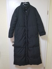 Sisley Daunenmantel schwarz