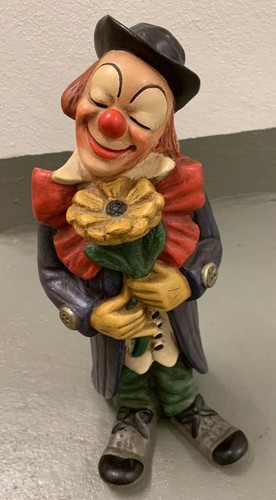 Clown stehend mit blumen - mit,