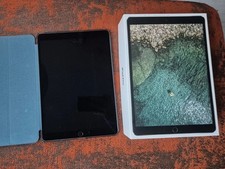 Apple iPad Pro 1. Gen 64GB, Wi-Fi + 4G (Ohne Simlock), 10,5 Zoll - Defekt