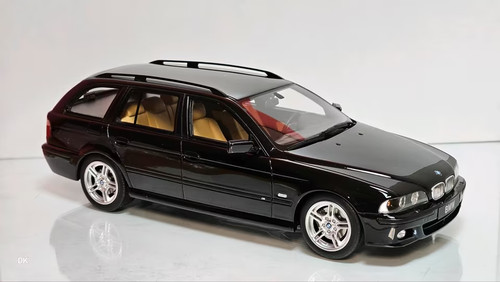 Bmw e39 540i - 1:18, touring