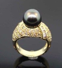TAHITI ZUCHTPERLENRING MIT 66 BRILLANTEN AUS 585/-GELBGOLD WERT 3998,- €