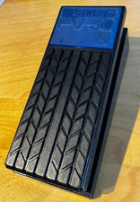 Roland Boss FV-50L Stereo Volumenpedal  für Keyboard