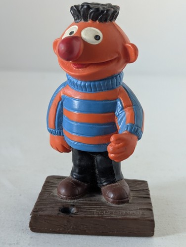 Sesame street 11cm ernie pvc - sesame,