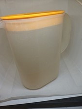 TUPPERWARE 1529-4 FRISCHEQUELL SAFTKANNE 1000 ml Milchkanne Kanne transparent Ge