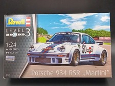 Revell 1:24 Porsche 934 RSR