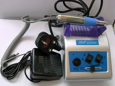 Nägel Maniküre, Dental