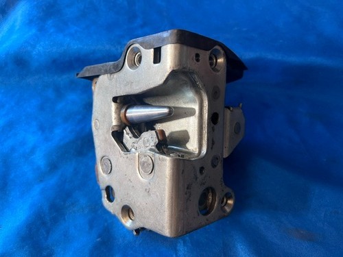 Mercedes türschloss w116 - mercedes,