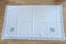 Altes ziertuch mit stickerei - ziertuch,