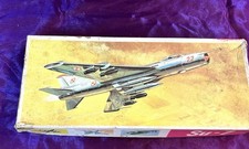 SU-7 Jagdflugzeug CCCP Bausatz
