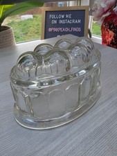 Vintage Klar Pressglas