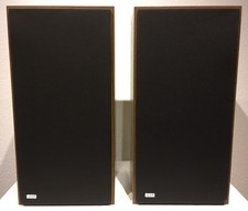 2 Lautsprecherboxen AERA 3-Wege - 60/80 Watt - Nussbaum-Furnier - 70er-Jahre