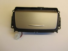 Aschenbecher BMW 3er E90 / Komplett mit allen Teilen