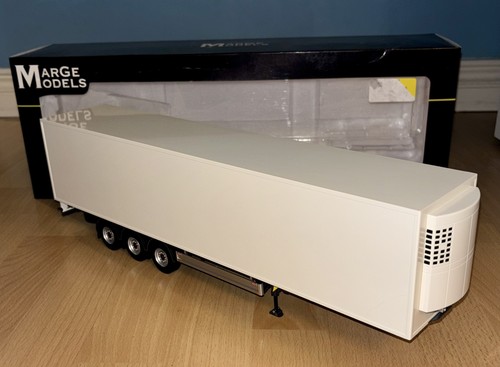 Marge models pacton - marge,
