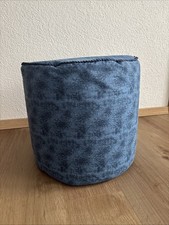 Handgemachter Sitzhocker /