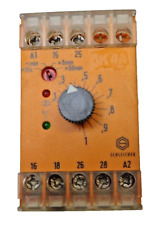 SCHLEICHER SZT 72 Zeitrelais 05700615-486 Relais Timer 220V 1,5 s-60 min