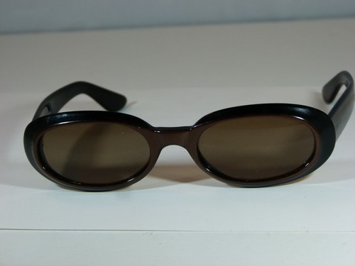 Gucci designer - • gucci,