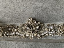 Strass Gürtel 95cmx2cm mit Verschluss NEU Farbe Silber Glitzer