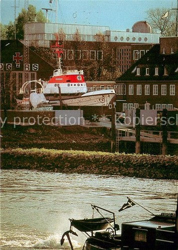 Boote reparaturhalle der dgzrs - boote,