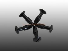 Befestigungsstift Kühlergrill