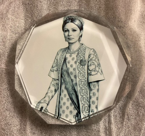 Kaiserin farah diba - kaiserin,