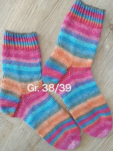 Handgestrickte woll socken - handgestrickte,