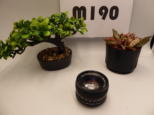 Carl zeiss planar - carl, t*