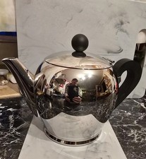 Alessi Teekanne Bombé 90012/8