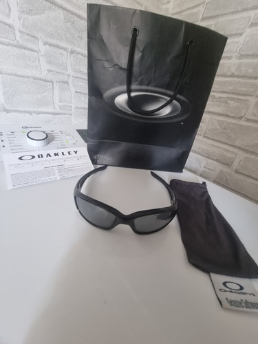 Oakley straight jacket - oakley, no