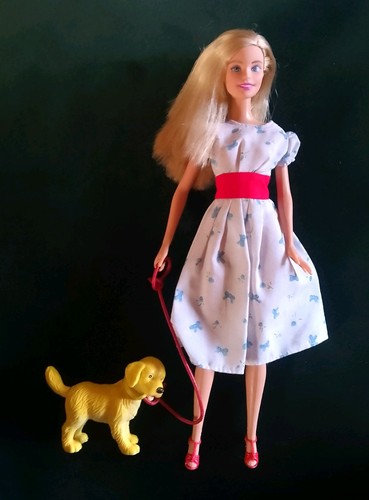 Barbie von mattel - von, hund