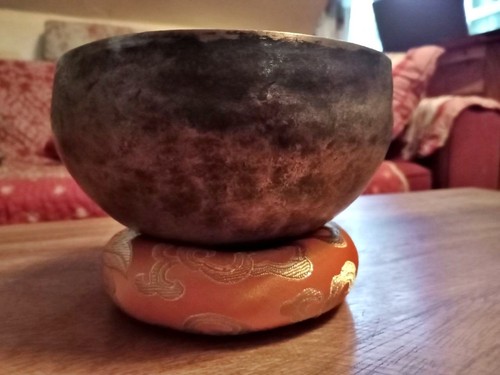 Alte tibetische lingam - alte,