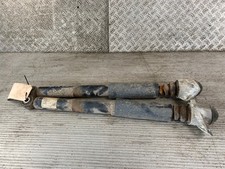 69820 shock absorber set rear