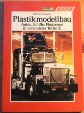 Plastikmodellbau. Autos
