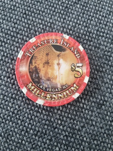Las vegas treasure - vegas, island