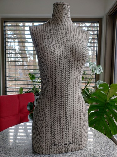 Büste dior mannequin weiblich - dior,