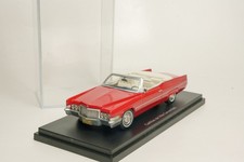 BoS Models 1:43 Cadillac de Ville Convertible in rot-weiss