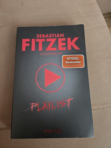 Sebastian fitzek playlist - -,