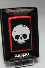 Zippo  "SKULL" - Rot  matt -