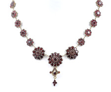 Antikes Granat-Collier mit 585