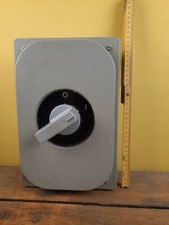 riesiger Schalter 100A 660V