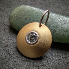 Moderner Designer Anhänger 18k 750 Gold Diamant 0,10 Carat Niessing