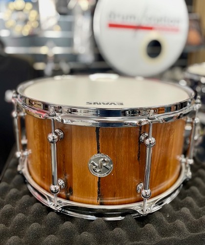 Red rock drums - rock, stave