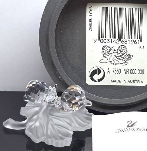 Swarovski baby schnecken auf - schnecken,