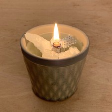 Schmelzlicht Wachsfresser