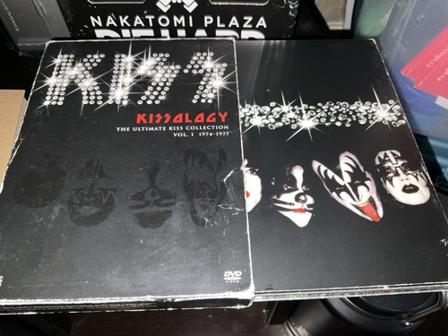 Kissology the ultimate kiss - ultimate,