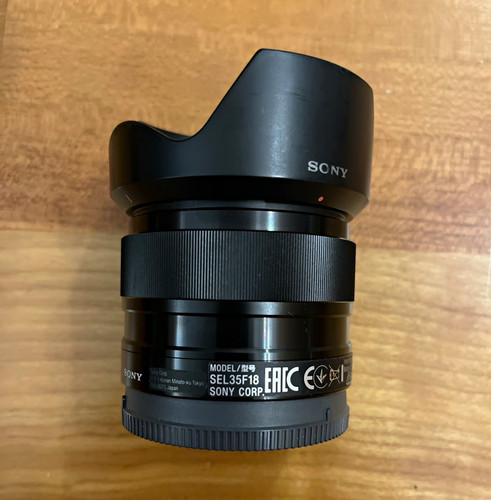 Sony sel35f18 35mm - sony,