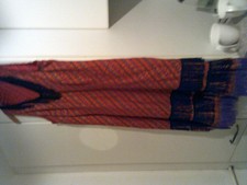 Damenkleid bunt ohne Arm Gr 38 mit Fransen