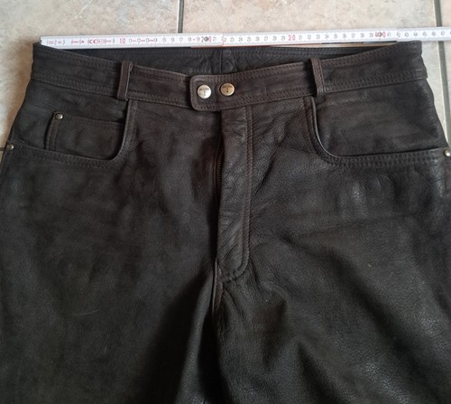 Lederhose highway louis - by,