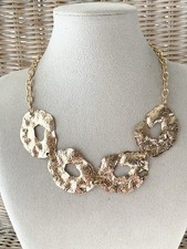 Damen  Statement Halskette Modeschmuck Gliederkette Blogger Gehämmerte Ornamente