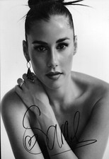 Sarah Engels   original signiertes Foto 20 x 30 cm HAMMERMOTIV