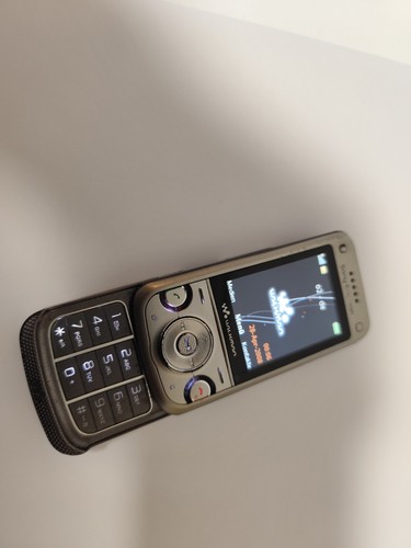 Sony ericsson walkman handy - ericsson,